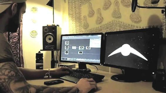 Touchdesigner Tutorial – Interactive Spaceship Part 1 – Michele Svaeren