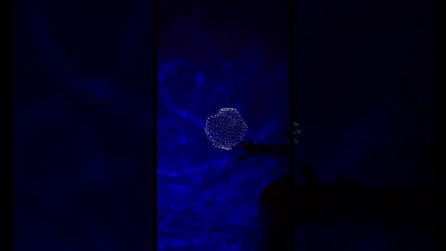 Interactive Particles | Touchdesigner #artandtechnology #artexperiment #mediaart