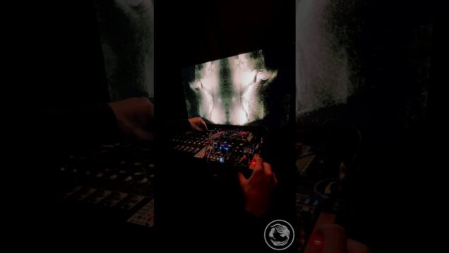 Cloaked A/V Touchdesigner