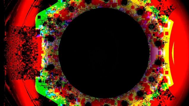 Glitchy intense fractals – TOUCHDESIGNER Project