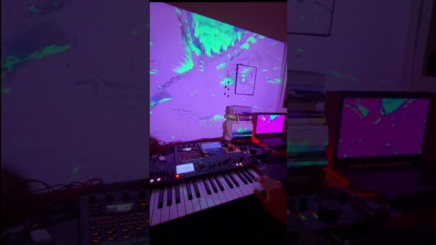 #sp404 #mpcone #deepmind6 #touchdesigner