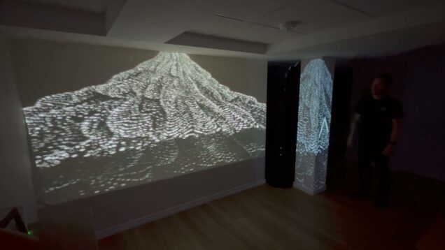 Generative Projection Mapping | An Audiovisual Exploration (TouchDesigner & Bitwig)