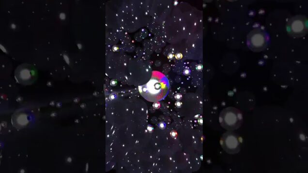 Λ-Hyperon #touchdesigner #dreampop #geometryart #3dart #animatedart #cgiart #originalmusic