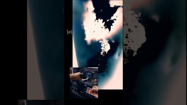 Beatfader + joystick + reactive visuals #touchdesigner #joystick #audioreactive