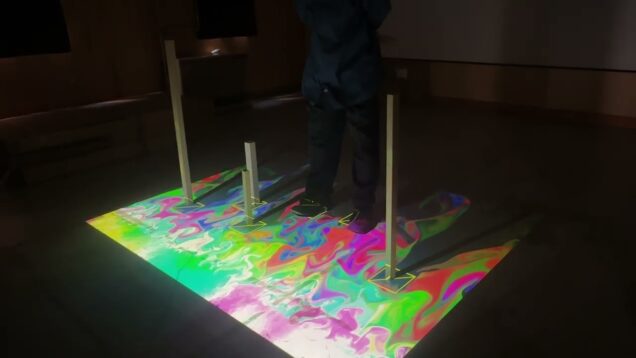 Touchdesigner | Interactive Fluid Simulation | Hokuyo Sensor