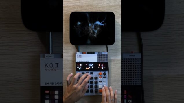 Minimal Eletronica: KO II/ EP-133 + Touchdesigner