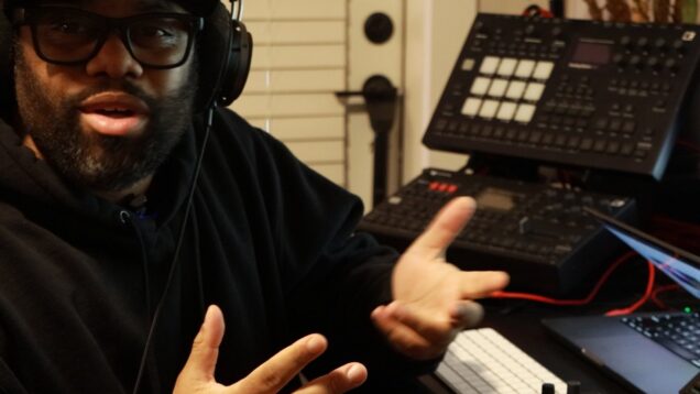 This $45 Web App Replaced My Entire Video Editing Workflow! #touchdesigner #glitch #glitchcore