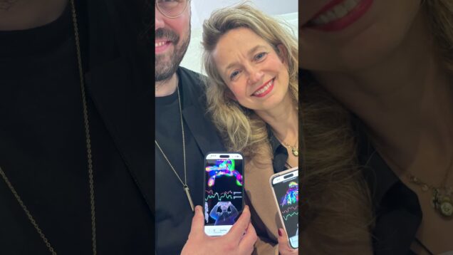 Create a self-portrait using your mind🧠 | London Art Exhibition | Touchdesigner | EEG Brain Wave