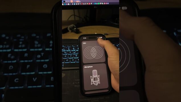 telefonla bi küpü kontrol ediyoruz. ​⁠#TouchDesigner ve OSC protokolü kullanıyoruz.