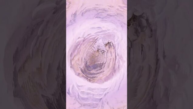 Untitled.  #digitalart #generativeart#touchdesigner #visualart #motiondesign